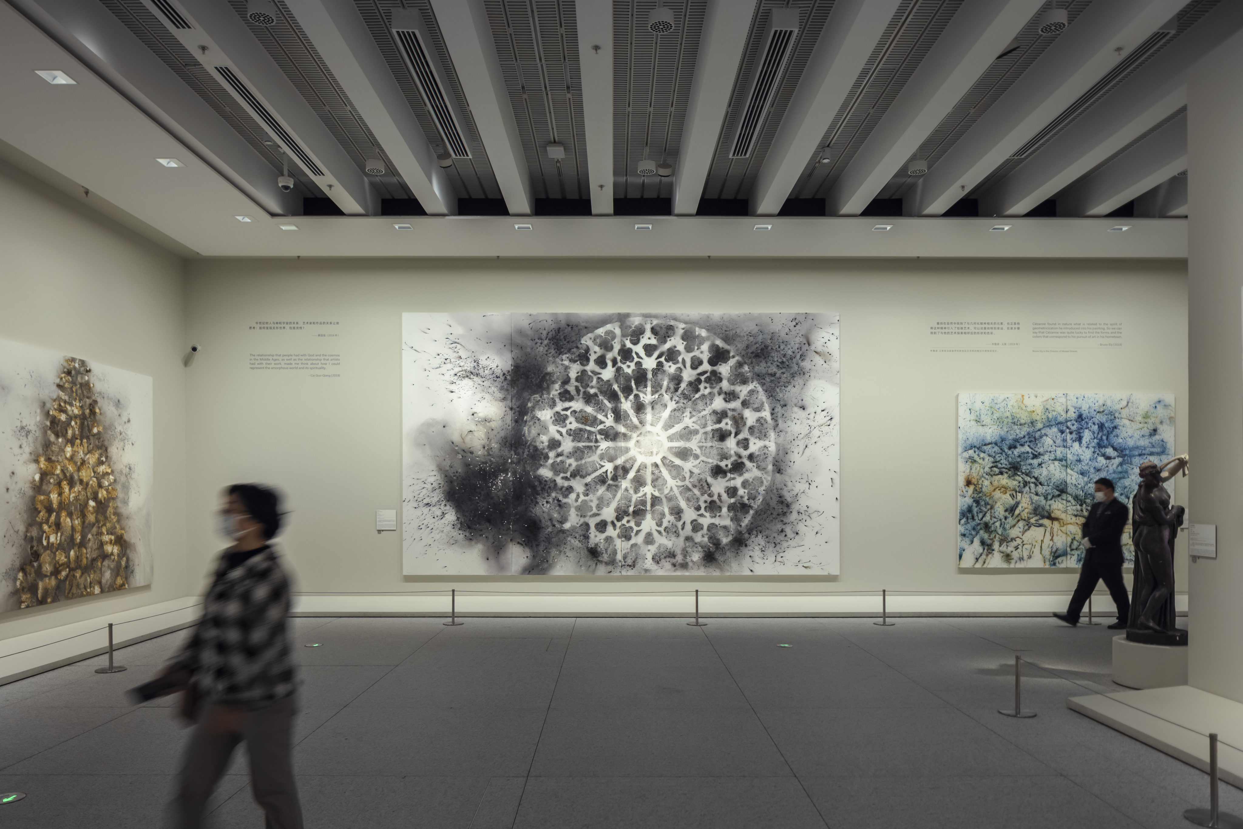 LED lighting in the Museum of Art Pudong, Shanghai | ERCO Inspiration
